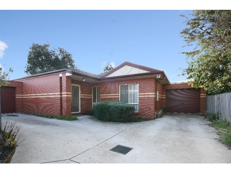 5 McBean Street, Clayton VIC 3168