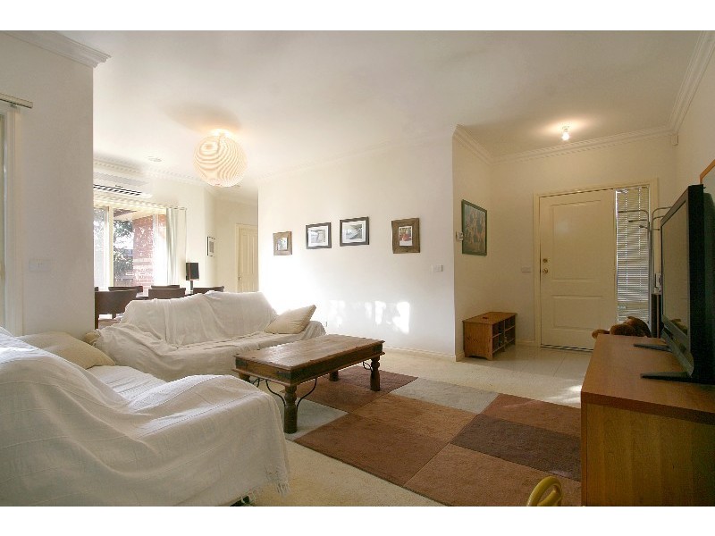 5 McBean Street, Clayton VIC 3168