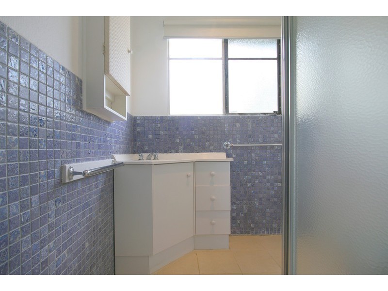 8 Weabra Court, Chadstone VIC 3148