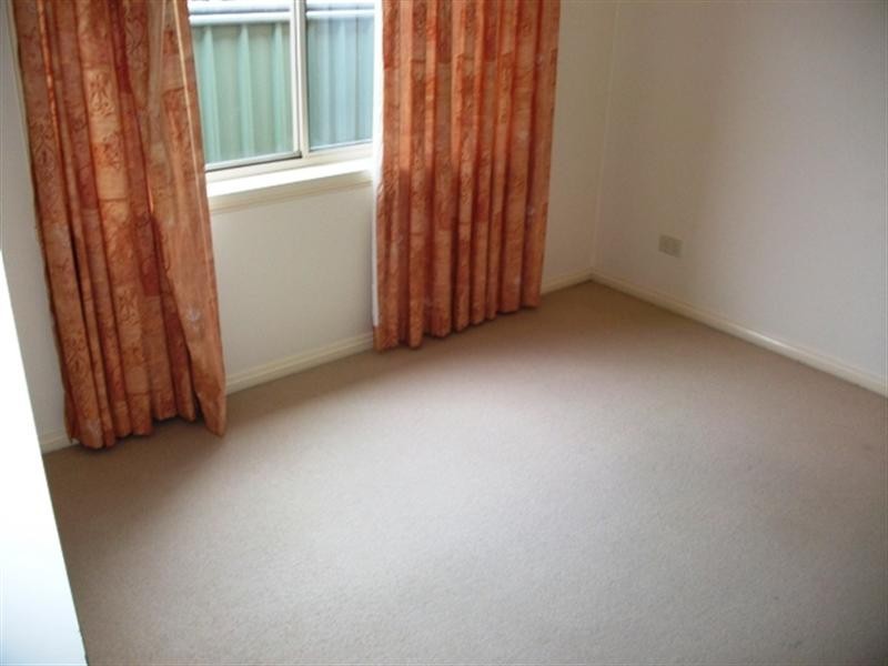 4 Wisteria Place, Orange NSW 2800