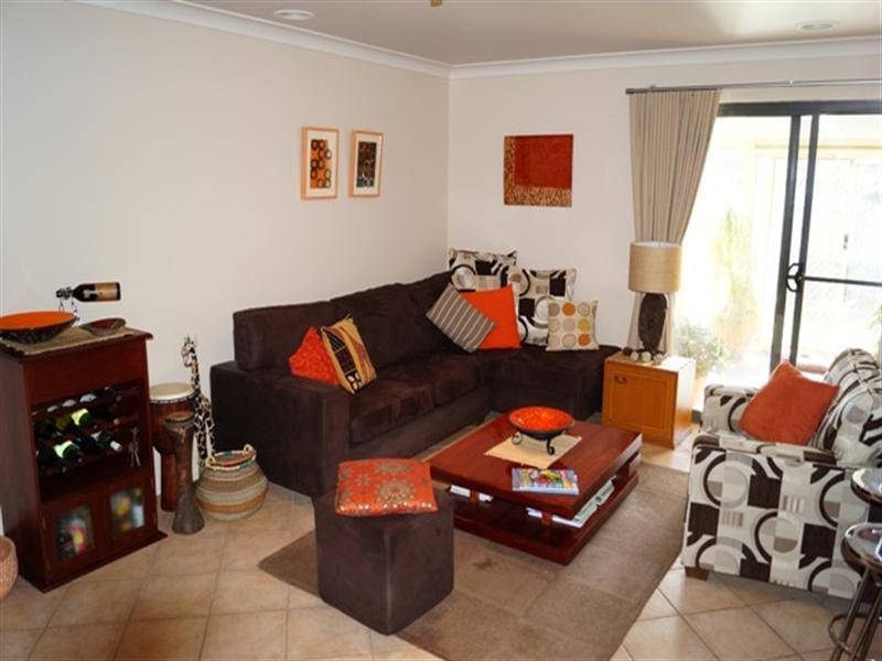 32 Quinlan Run, Orange NSW 2800