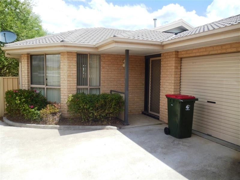 Unit 2/202 Margaret Street, Orange NSW 2800