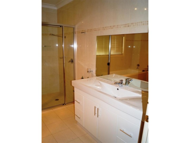 5 Wirringulla Place, Orange NSW 2800