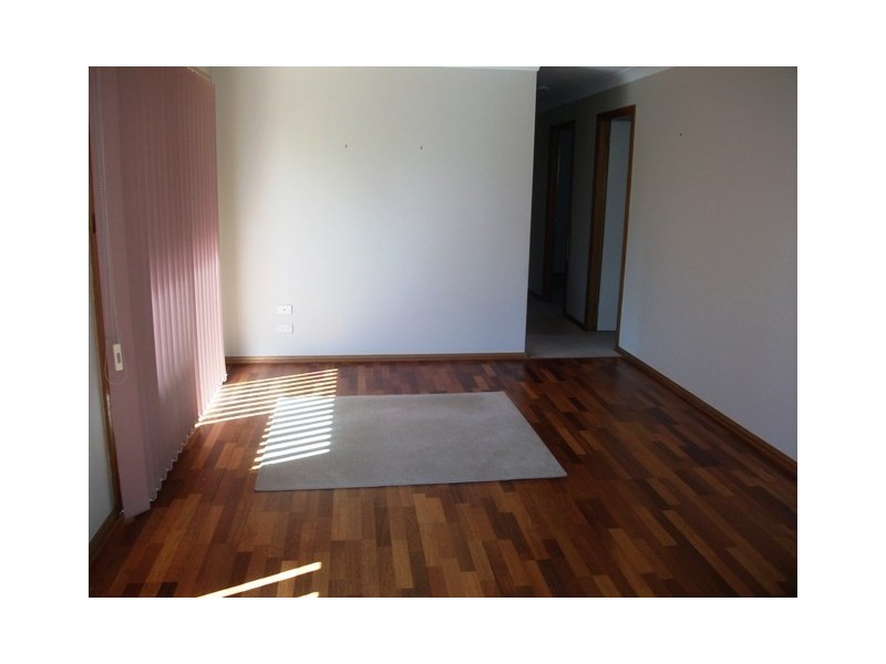 7 Todd Place, Orange NSW 2800