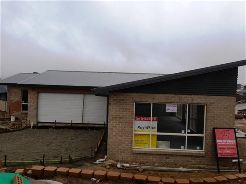 6 Abelia Close, Orange NSW 2800