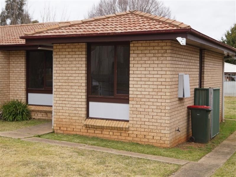 10a South Terrace, Orange NSW 2800