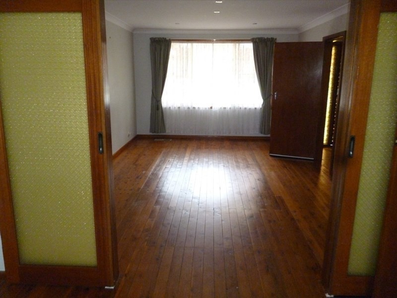 7 Courallie Drive, Orange NSW 2800