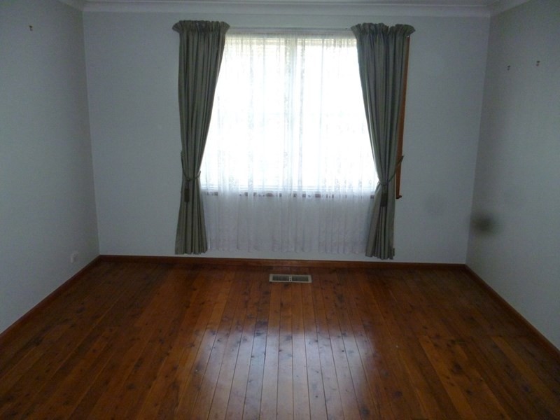 7 Courallie Drive, Orange NSW 2800