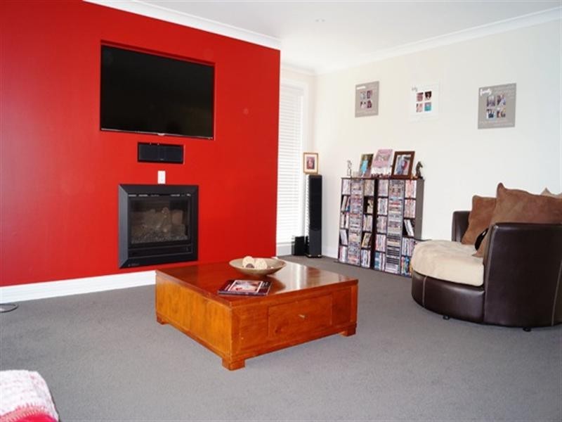 154 Favell Road, Lucknow NSW 2800