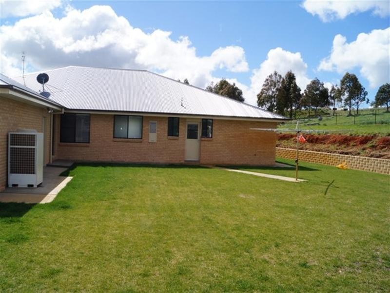 154 Favell Road, Lucknow NSW 2800