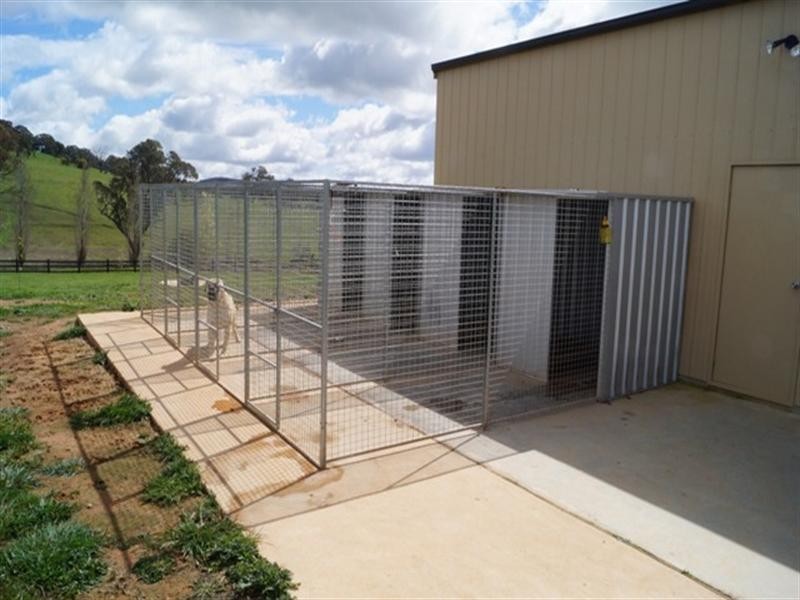 154 Favell Road, Lucknow NSW 2800