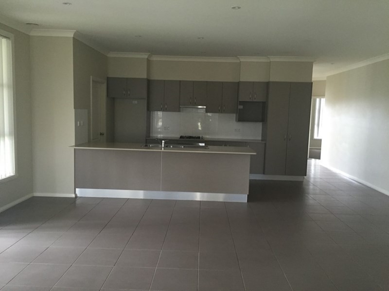 15 Emerald Street, Orange NSW 2800