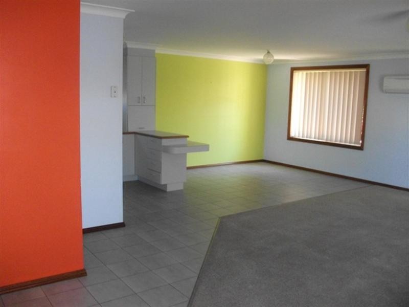 2/63 Bletchington Street, Orange NSW 2800