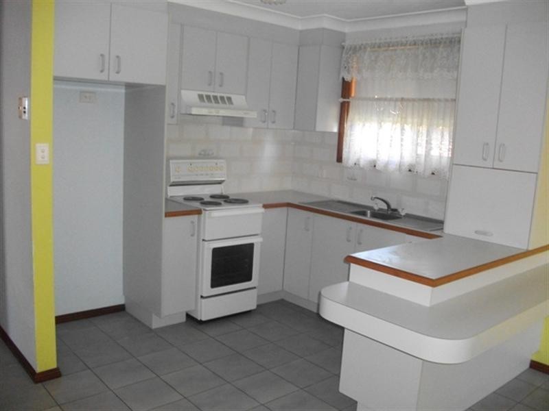 2/63 Bletchington Street, Orange NSW 2800