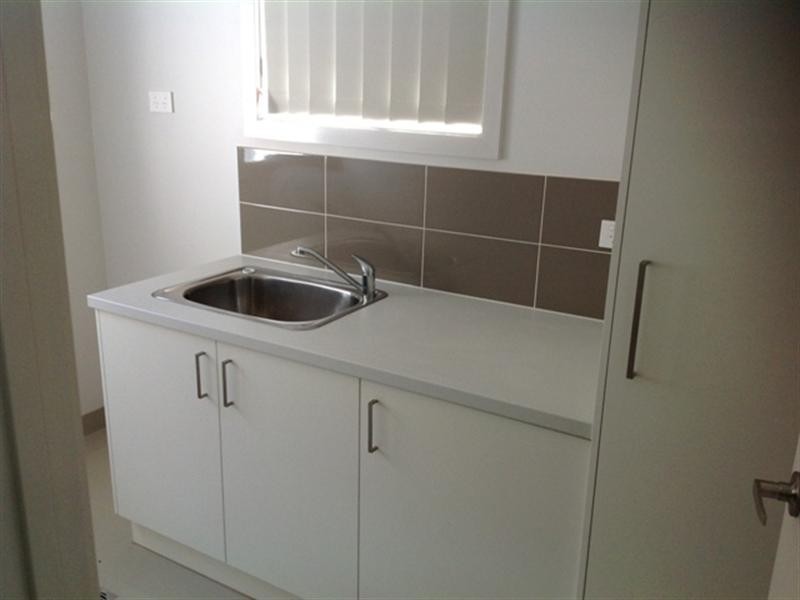 Unit 2/19 Moonstone Drive, Orange NSW 2800