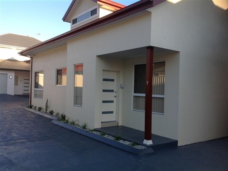 Unit 7/19 Moonstone Drive, Orange NSW 2800