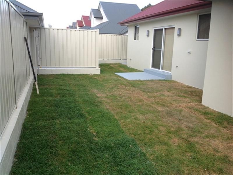 Unit 5/19 Moonstone Drive, Orange NSW 2800