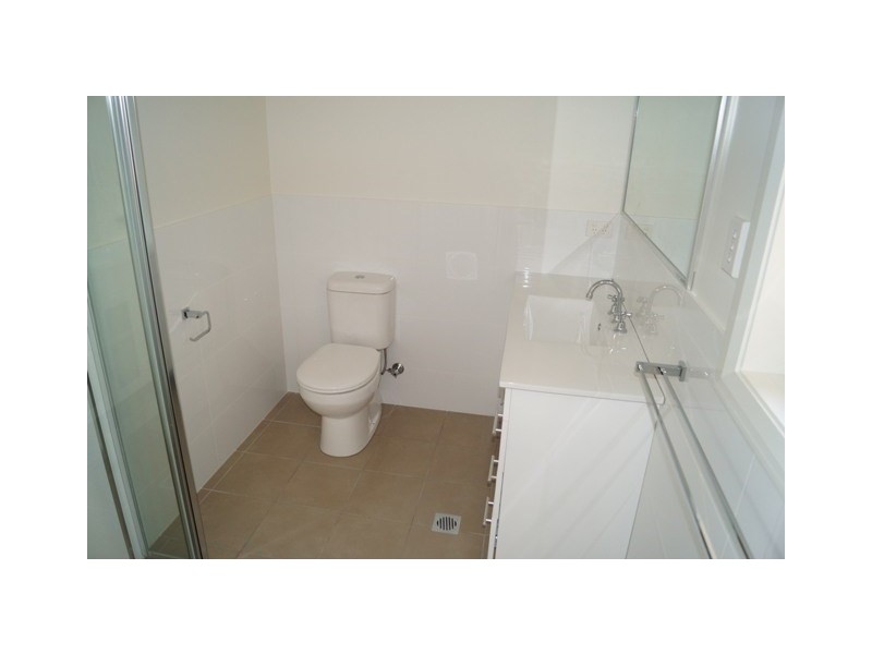 42 Diamond Drive, Orange NSW 2800