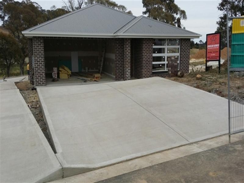 79a William Maker Drive, Orange NSW 2800