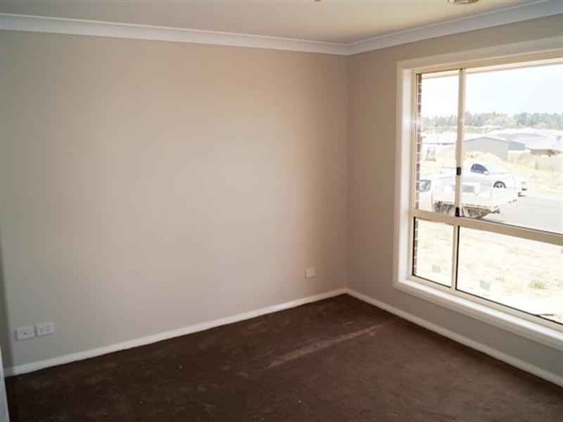 5 Turquoise Way, Orange NSW 2800