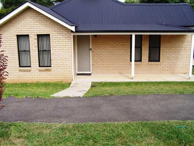 1/69 Autumn Street, Orange NSW 2800