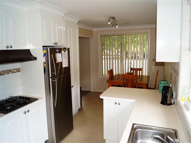 38 Kooronga Avenue, Orange NSW 2800