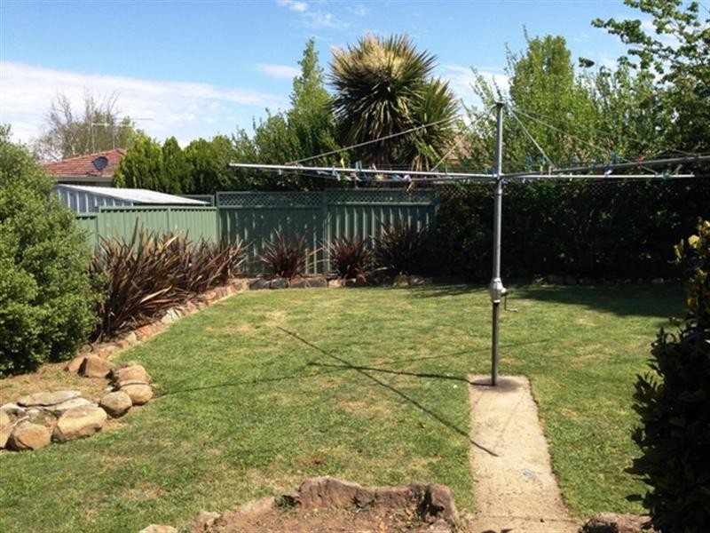 14 Endeavour Avenue, Orange NSW 2800