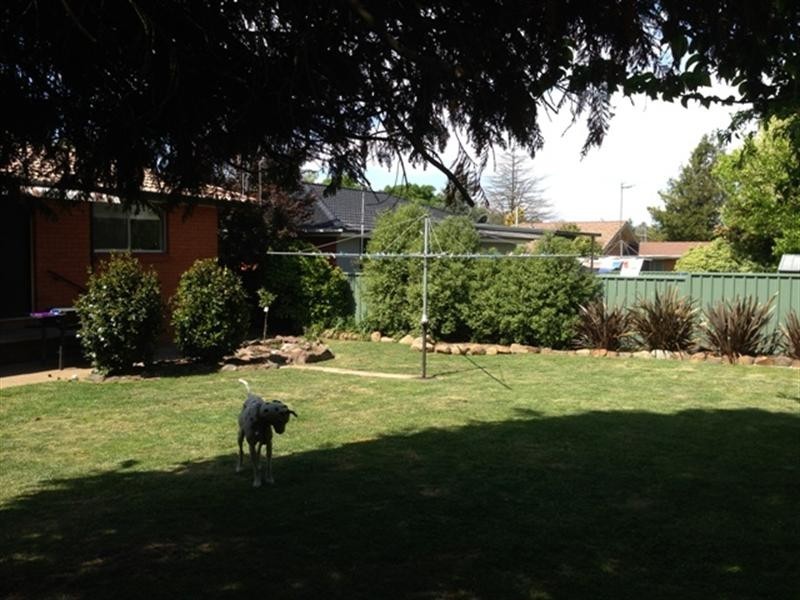 14 Endeavour Avenue, Orange NSW 2800