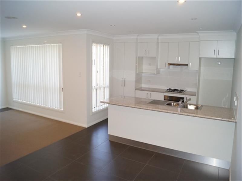 1 Agate Street, Orange NSW 2800