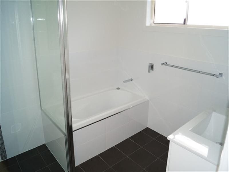 1 Agate Street, Orange NSW 2800