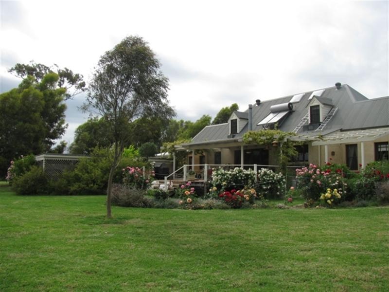 2472 Mitchell Highway, Orange NSW 2800