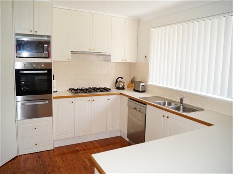 23 Burreburry Crescent, Orange NSW 2800