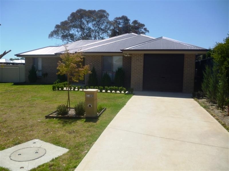 29 Catania Street, Orange NSW 2800