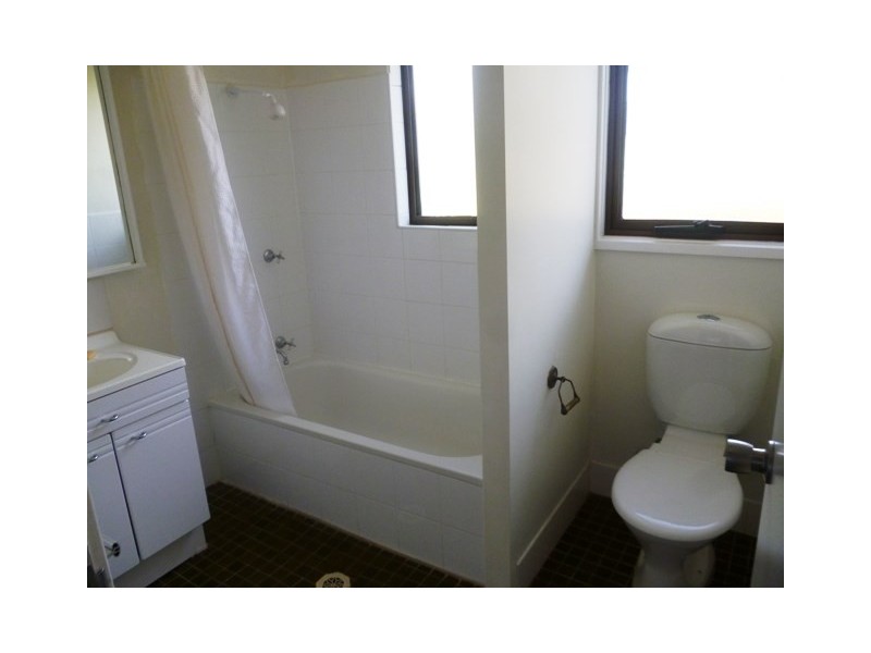 Unit 10-10 Franklin Road, Orange NSW 2800