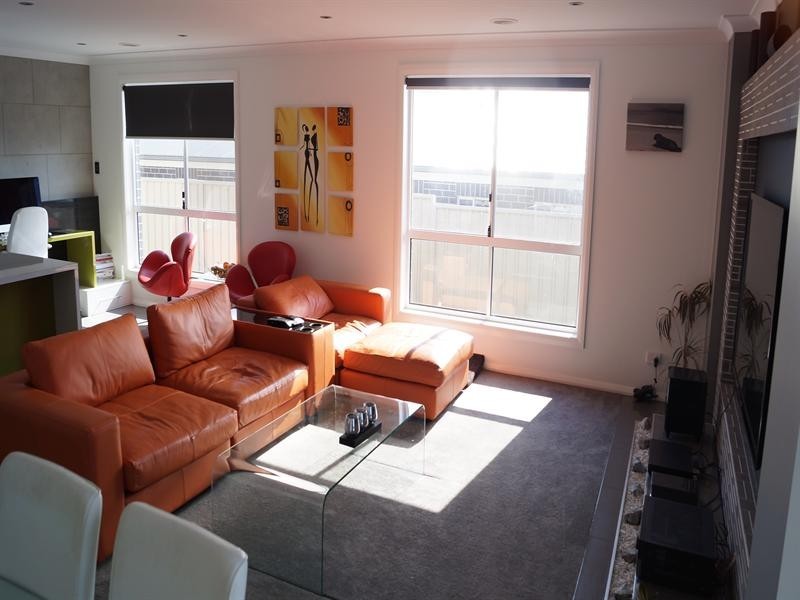 10 Dimboola Way, Orange NSW 2800