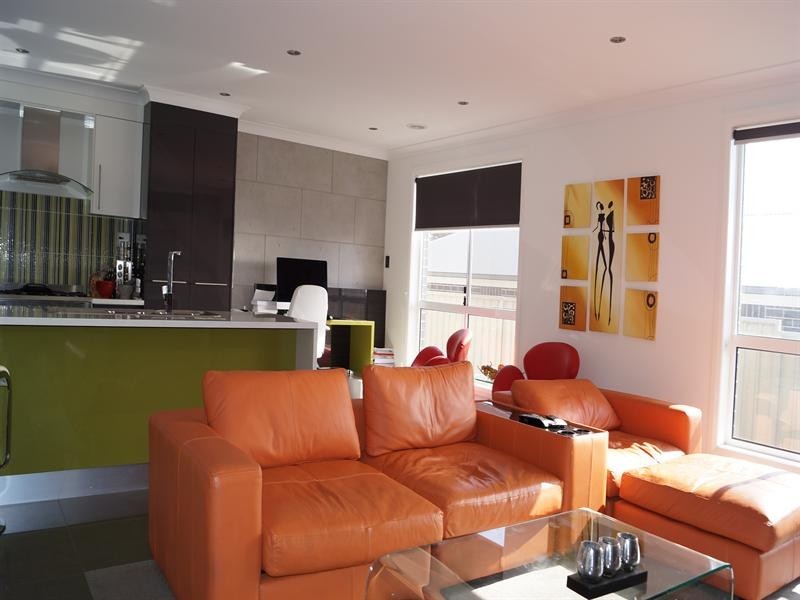 10 Dimboola Way, Orange NSW 2800