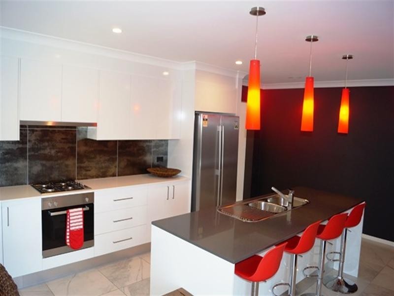 22 Molloy Drive, Orange NSW 2800