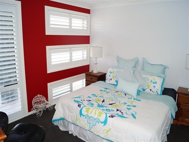 22 Molloy Drive, Orange NSW 2800