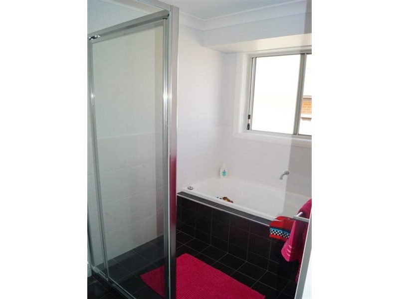 22 Molloy Drive, Orange NSW 2800