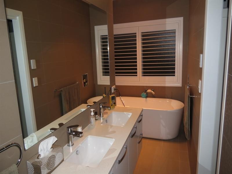 31 Melaleuca Way, Orange NSW 2800