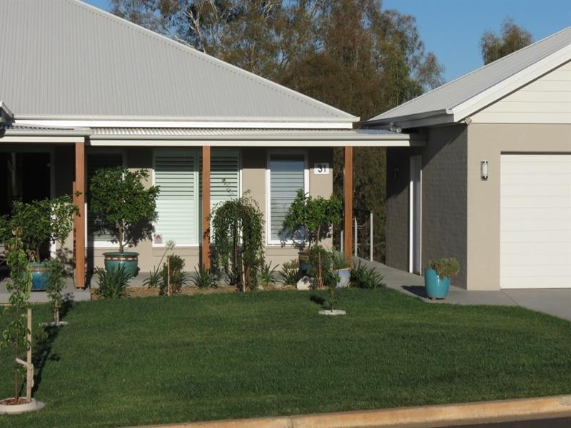 31 Melaleuca Way, Orange NSW 2800