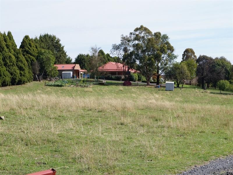 11 Borrodell Drive, Orange NSW 2800