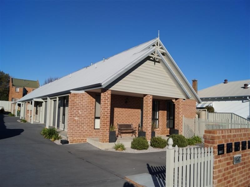 3/140 Warrendine Street, Orange NSW 2800