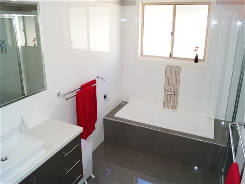 24 Emerald Street, Orange NSW 2800