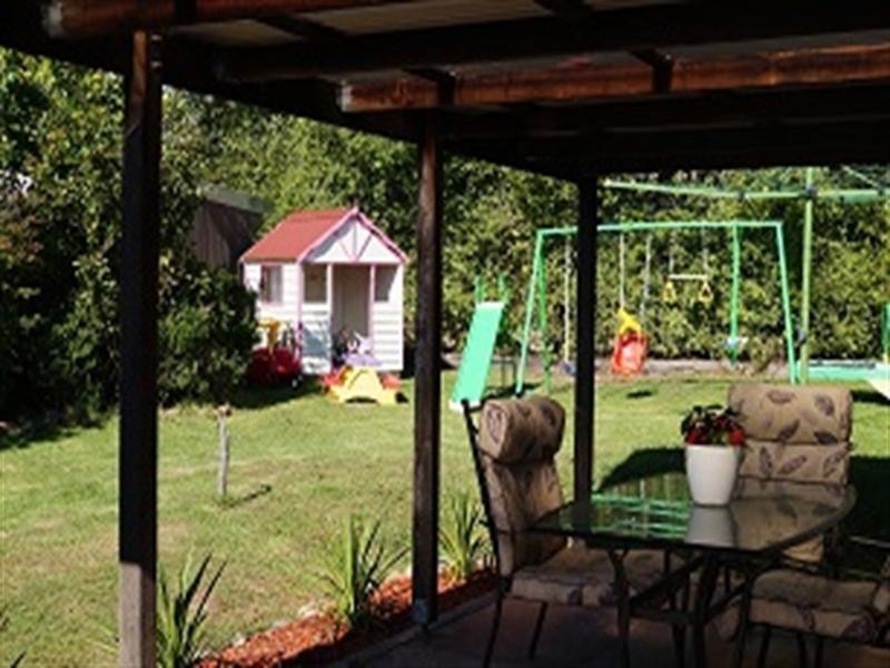 11 Burrendong Way, Orange NSW 2800