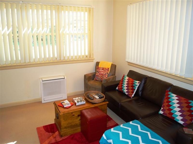 3 Heatherbrae Parade, Orange NSW 2800