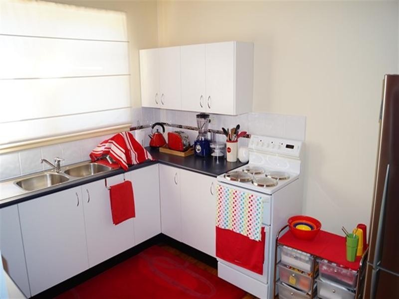 3 Heatherbrae Parade, Orange NSW 2800