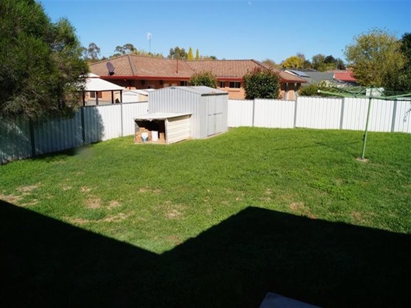 3 Heatherbrae Parade, Orange NSW 2800