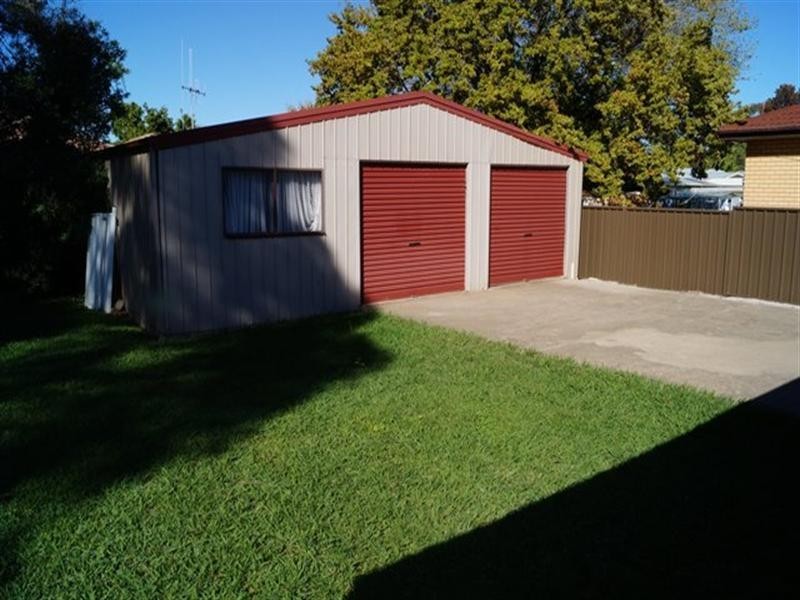 28 Matthews Avenue, Orange NSW 2800