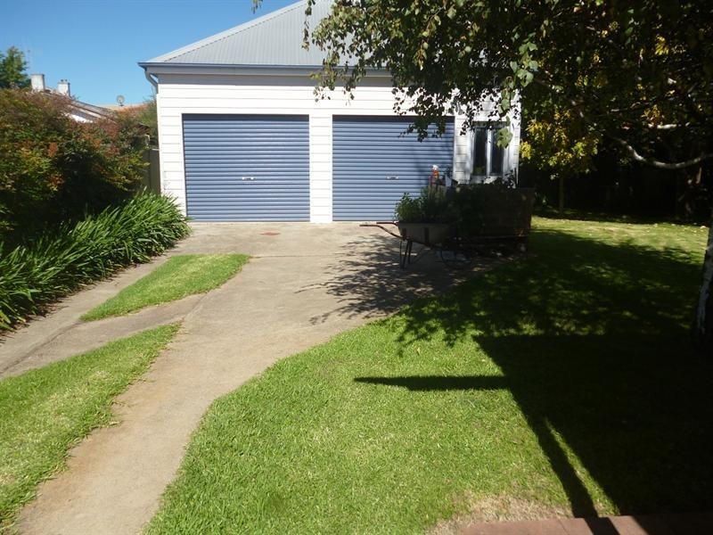 416 Summer Street, Orange NSW 2800